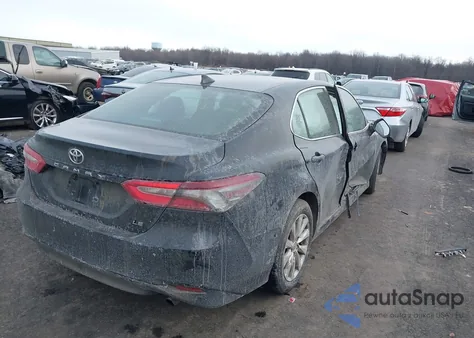 2020 Toyota Camry Le из США, поврежденный, VIN 4T1C11AK1LU943345